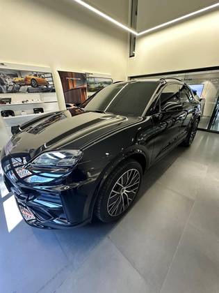 PORSCHE MACAN TURBO ELÉTRICO